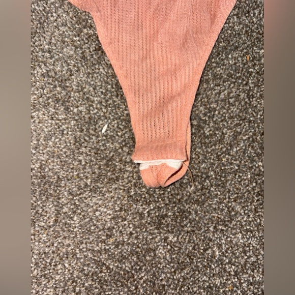 Chic Pink Asymmetrical Bodysuit with Ribbed Texture - Picture 2 of 8